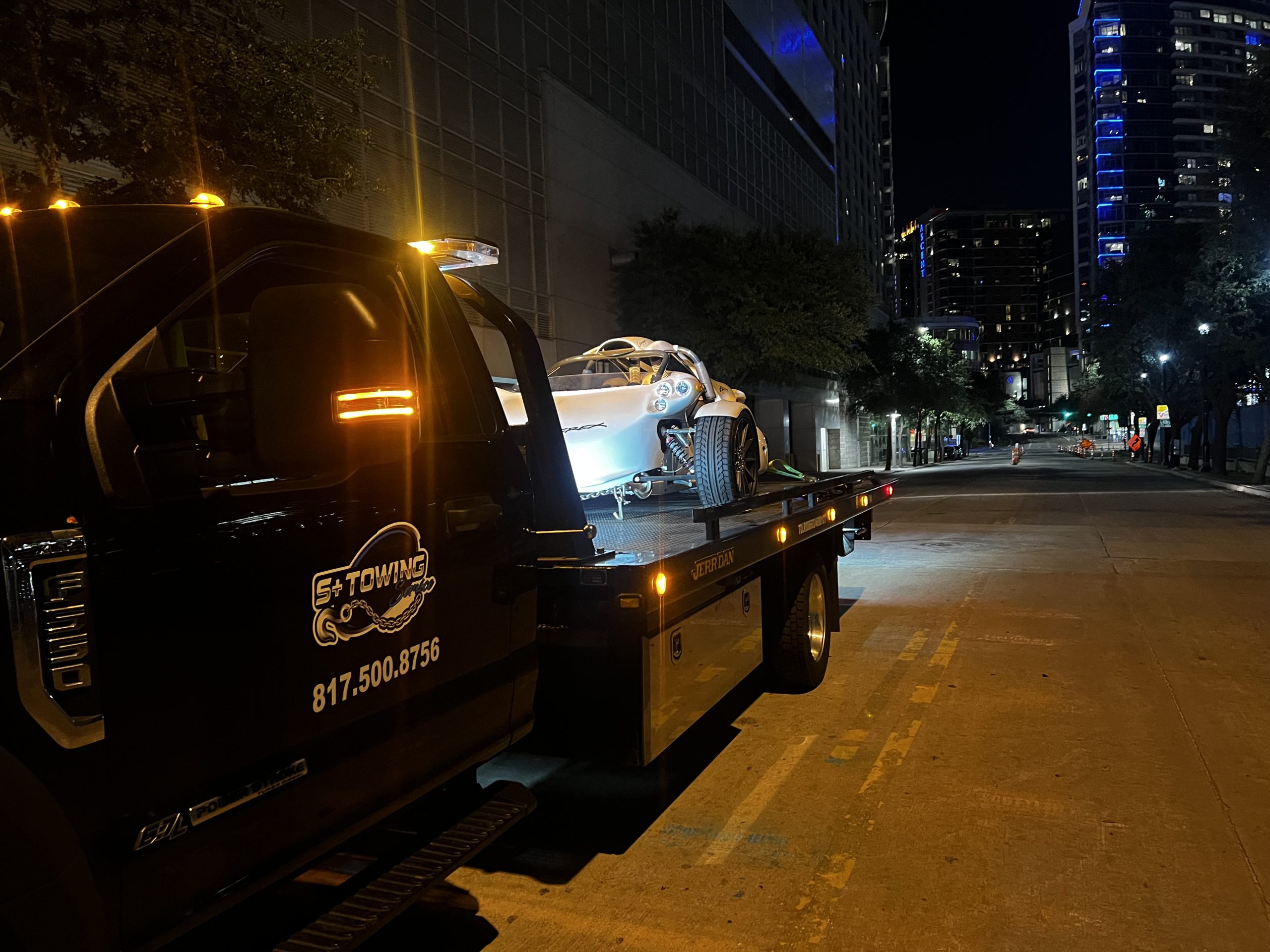 24/7 Motorcycle Towing Service & Roadside Assistance in Dallas-Fort Worth, TX | S+ Towing Service